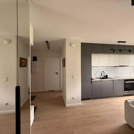 Apartment Nowoczesne Mieszkanie 5 Min Od Plazy *