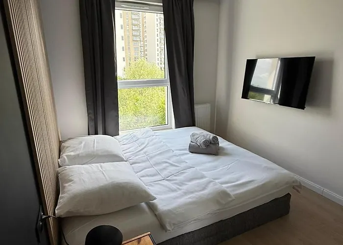 Nowoczesne Mieszkanie 5 Min Od Plazy Apartment
